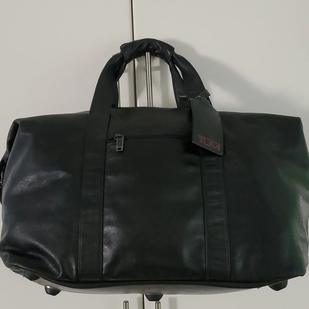 Rare Tumi Large Men's Boston Leather Weekender Duffel, 55L
